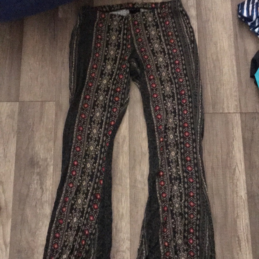 flare bottom pants